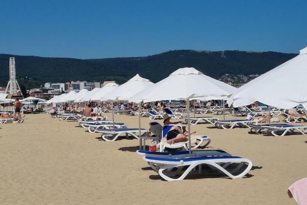 Royal Beach Apartment Barcello B Солнечный берег Экстерьер фото